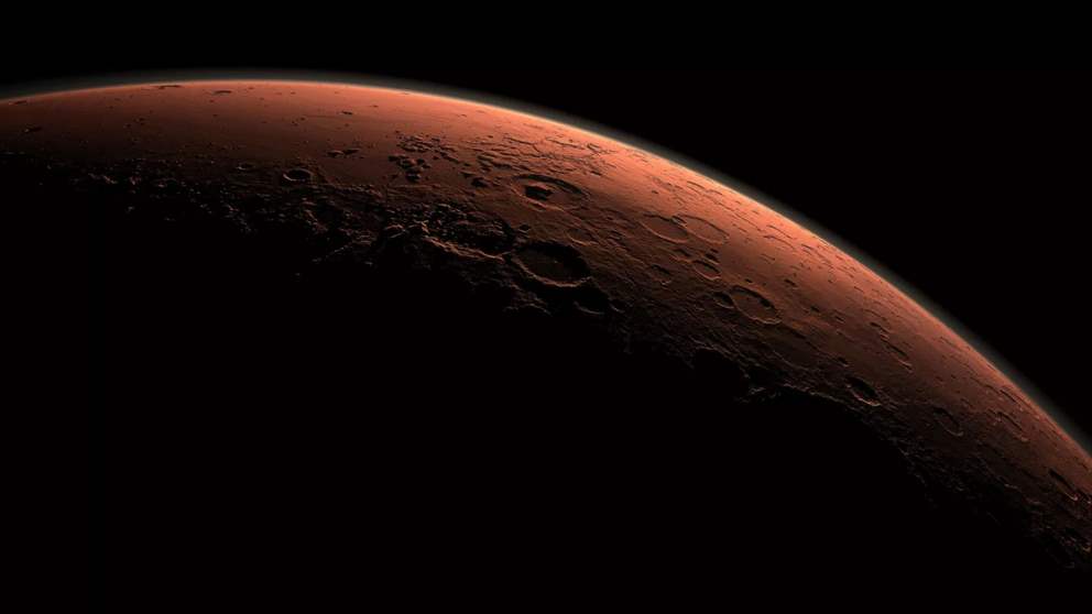 بالفيديو - مشهد ساحر لشروق الشمس وغروبها على سطح المريخ
