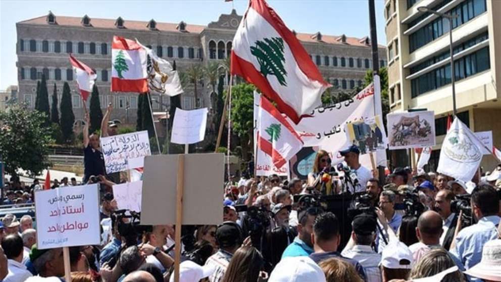 "تجمع العسكريين المتقاعدين" يعلن رفضه مقترح 3 معاشات إضافية