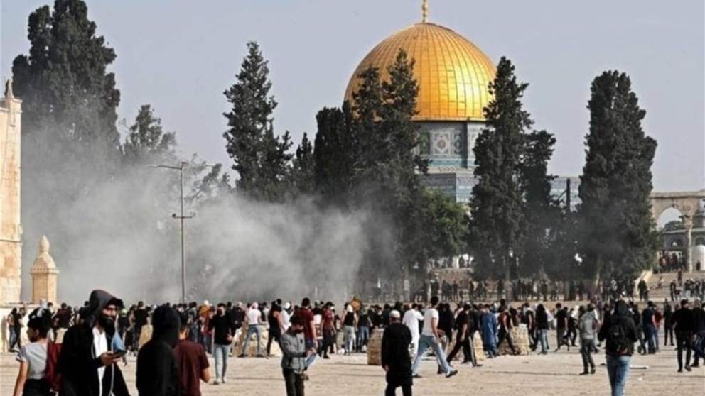 إعلام العدو عن قرار منع الفلسطينيين دخول المسجد الاقصى: "أخطر قرار تتخذه حكومة الفظائع"