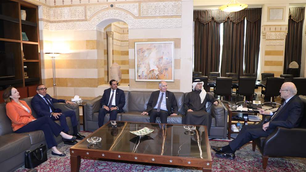 بالصور- اجتماع ميقاتي وسفراء اللجنة الخماسية بالسراي الحكومي