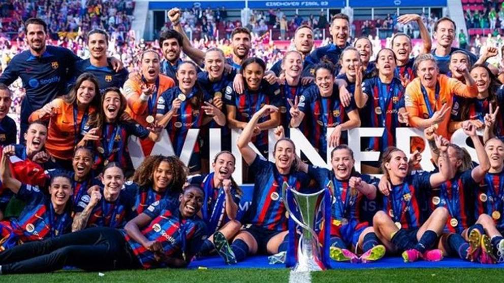 سيدات برشلونة تُهيمن على كرة القدم