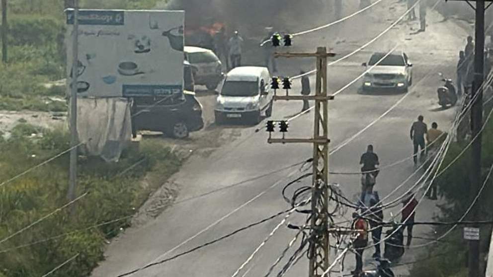 بالفيديو - مسيّرة إسرائيلية تستهدف سيارة في البازورية