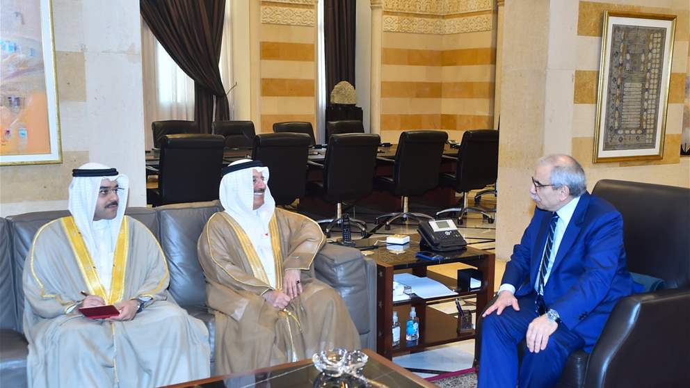 سلسلة لقاءات لرئيس مجلس الوزراء.. سلام تبلّغ من سفير البحرين عزم بلاده إعادة فتح سفارتها 