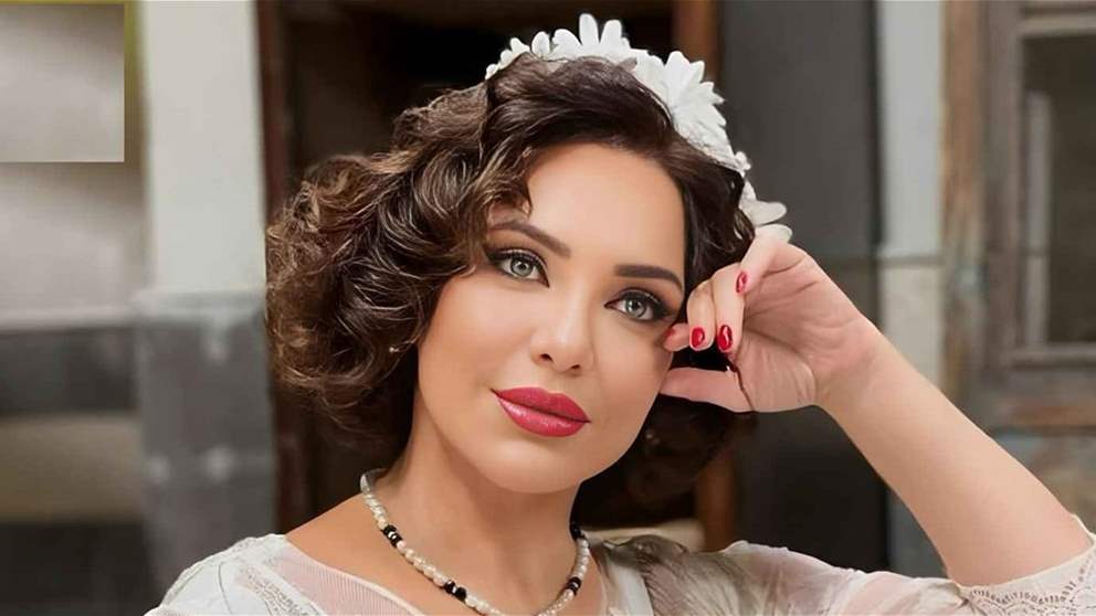 سلاف فواخرجي تستذكر زيارتها الى جامعة دمشق: بصراحة خجلت انشره