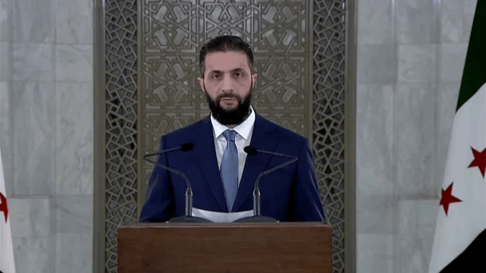 الشرع يتسلم تقرير لجنة التحقيق في أحداث الساحل السوري