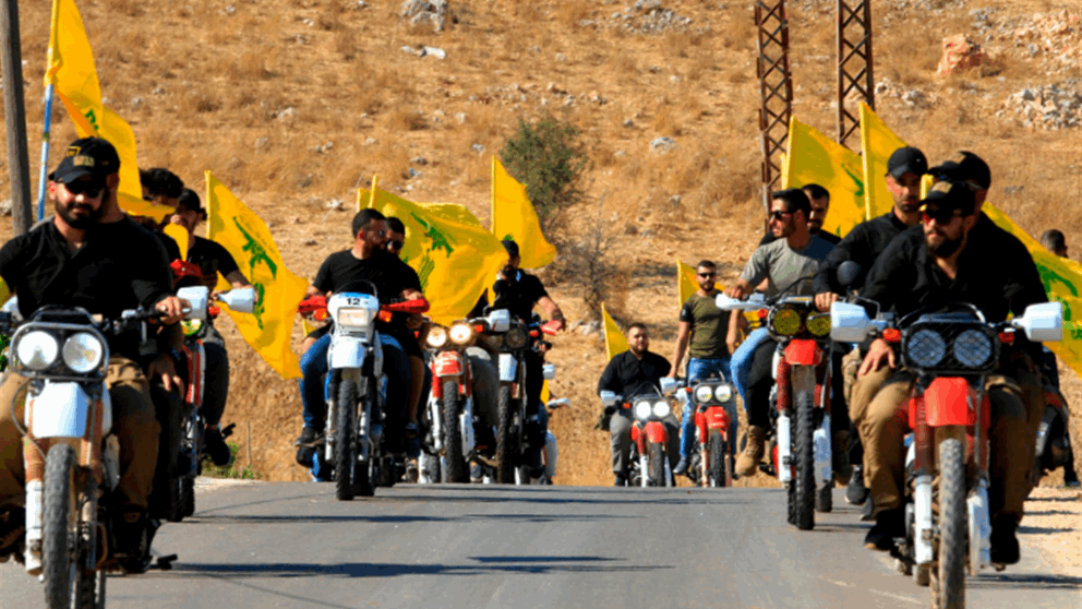  مسيرات عبر الدراجات النارية  لمناصري "حزب الله" في الضاحية الجنوبية لبيروت