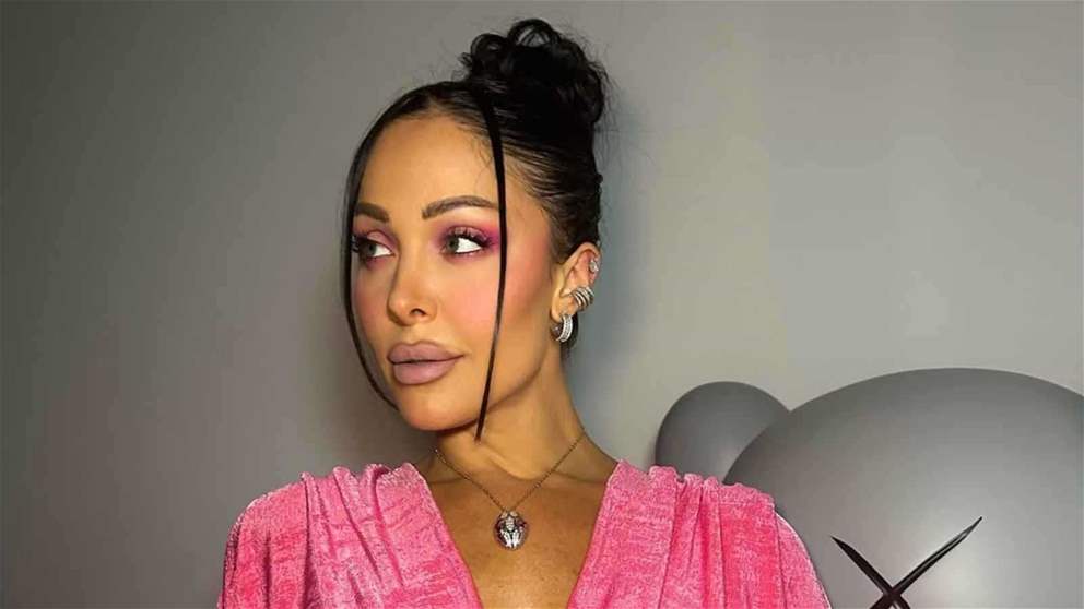 هيا كرزون تحتفل بعقد قرانها ولحظة مؤثرة مع والدتها 