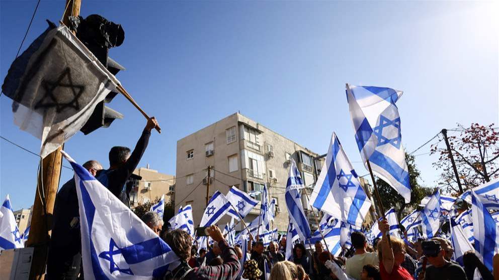 بالفيديو - تظاهرات في جميع انحاء تل ابيب