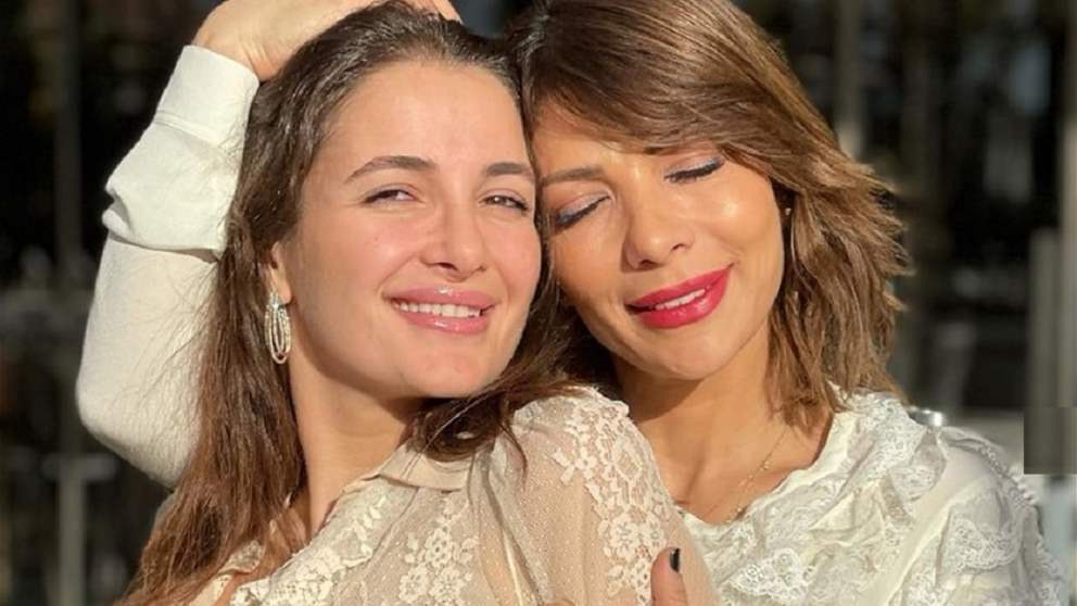 شام الذهبي تدعم والدتها اصالة خلال حفلها الاول بعد غياب في بيروت 