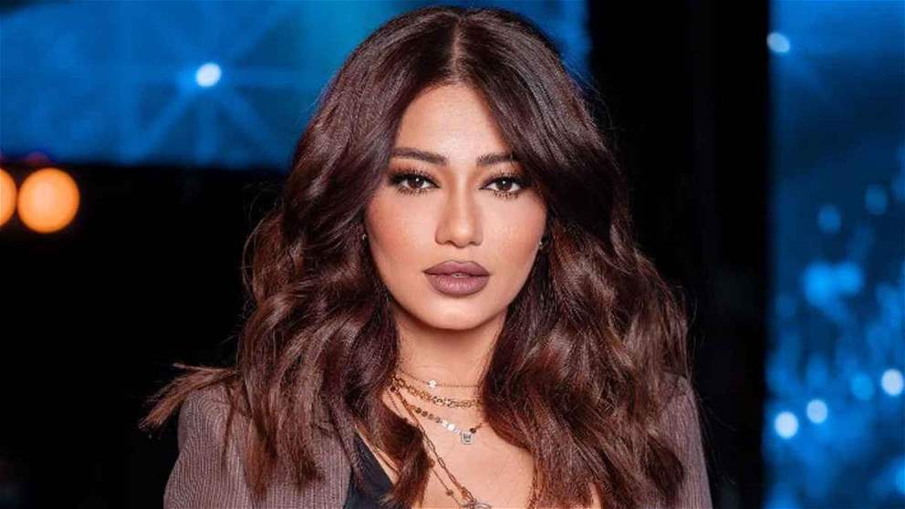  رحمة رياض تكشف سبب إخفاء ملامح ابنتها "عالية"