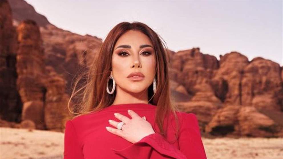 نجوى كرم لأحد معجبيها: "عايشة الغنية بشكل مُلفت"