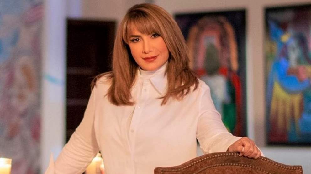  معايدة ملكيّة من جمال سنّان لـ هدى حسين