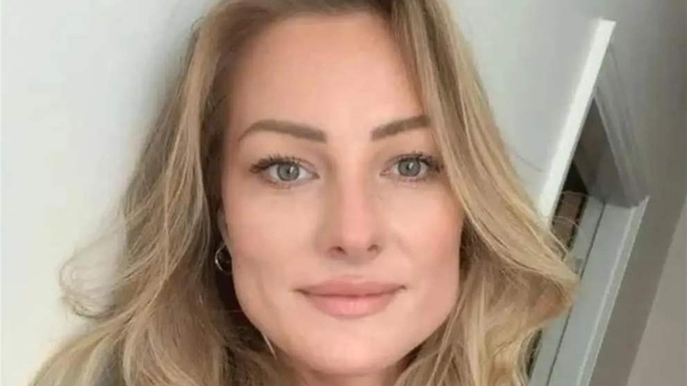 فيديو - صدمة في بريطانيا بعد انتحار مظلية محترفة خلال قفزة حرة