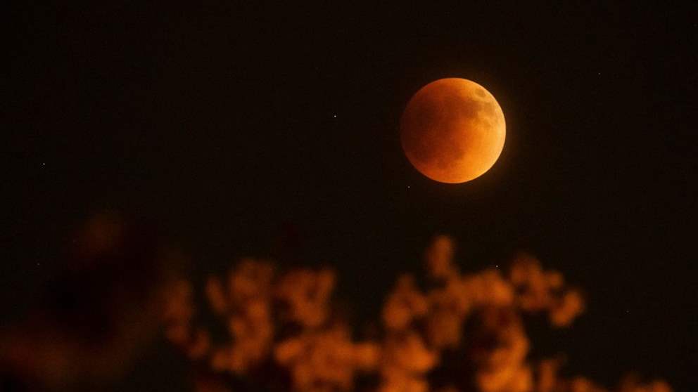 جاهزون؟.. ظاهرة نادرة في سماء لبنان بهذا الموعد! 
