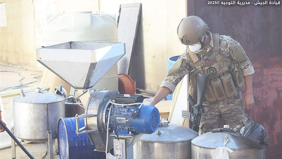 في عملية خاطفة.. الجيش يداهم معقل مخدرات في بعلبك