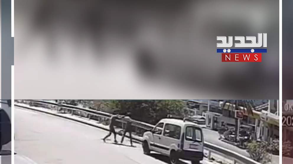 كانا بنفس السيارة.. وهذا ما حصل! (فيديو)