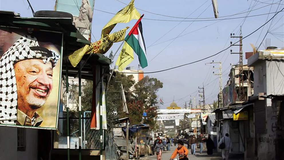 بينها صواريخ.. تسليم أسلحة ثقيلة للحيش اللبناني في مخيمات صور