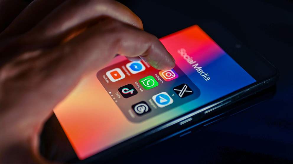 صفحات للموساد.. احذروا التفاعل! 