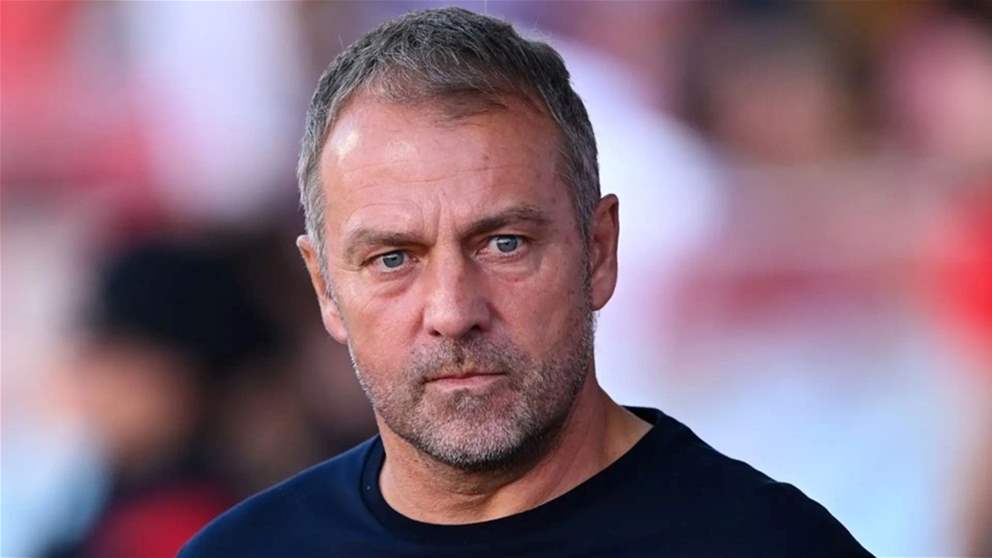 فليك "أغلق" غرفة الملابس على لاعبي برشلونة 