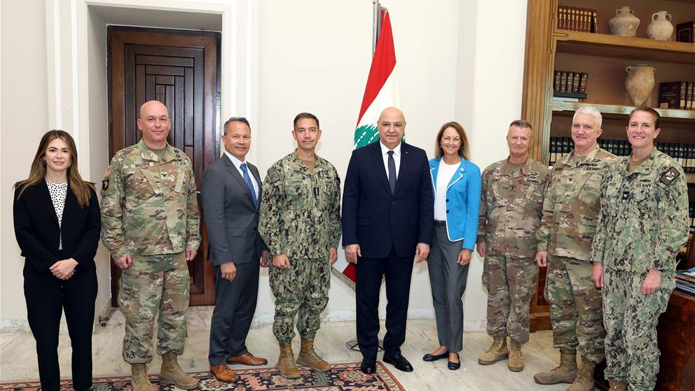 الرئيس عون بعد لقائه القائد الأميركي: نشدد على أهمية استمرار الدعم الأميركي للجيش اللبناني