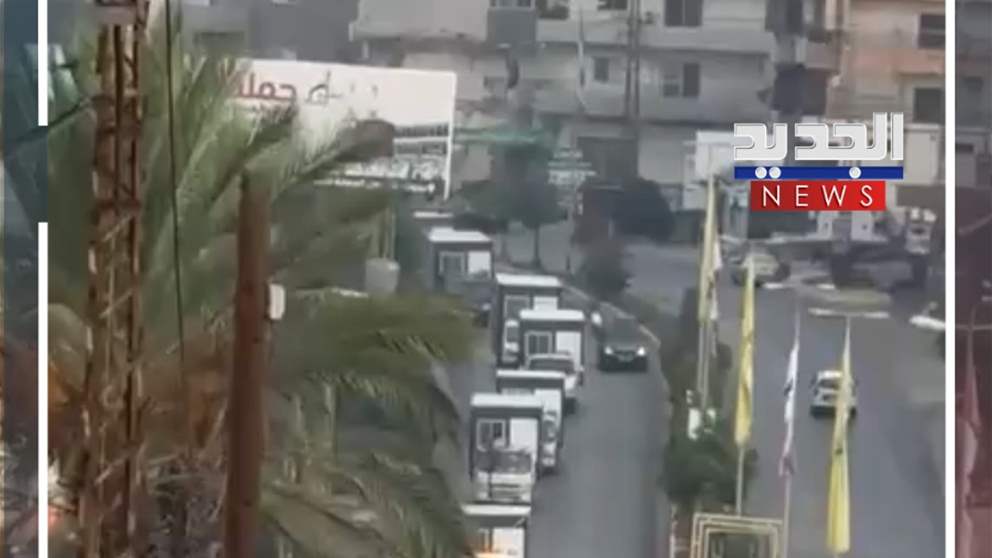 قافلة من الغرف الجاهزة.. نحو ميس الجبل (فيديو)