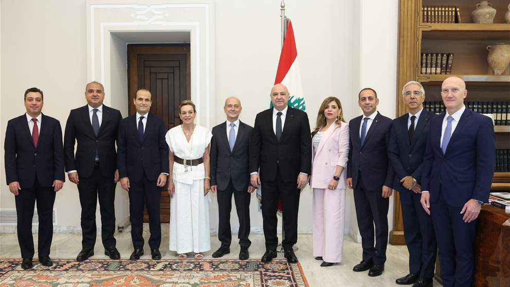 الرئيس عون مستقبلًا سفراء جدد: ضعوا مصلحة لبنان فوق كل اعتبار