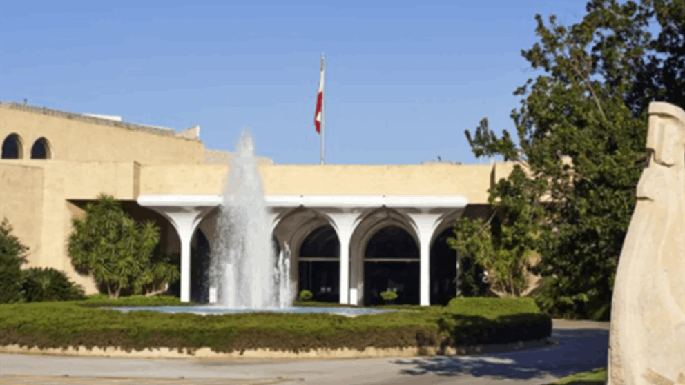 جونسون في زيارة وداعية.. وسلسلة لقاءات في بعبدا 