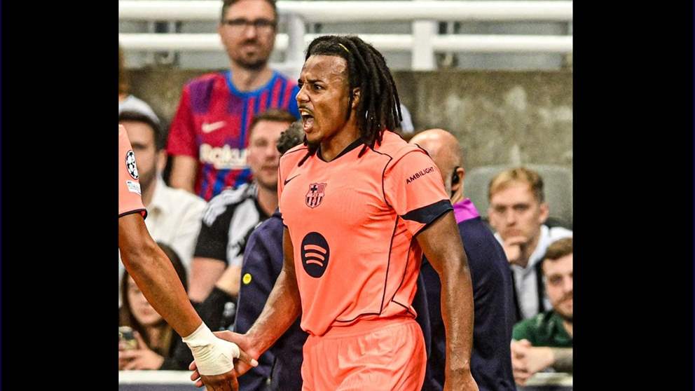 جول كوندي يُذهل الجميع في برشلونة