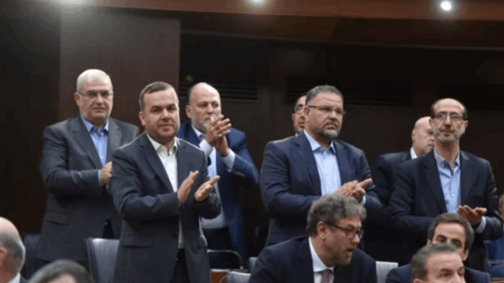 نائب يُتابع الوضع الإعلامي داخل مؤسسات حزب الله (النهار)