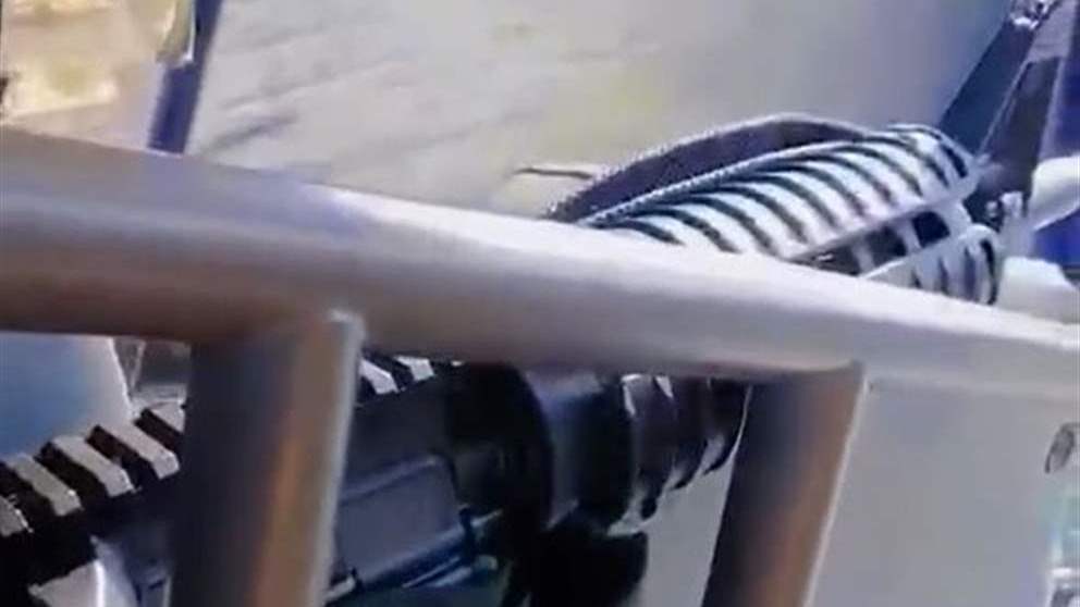 بالفيديو: السلاح مقابل الصخرة! 