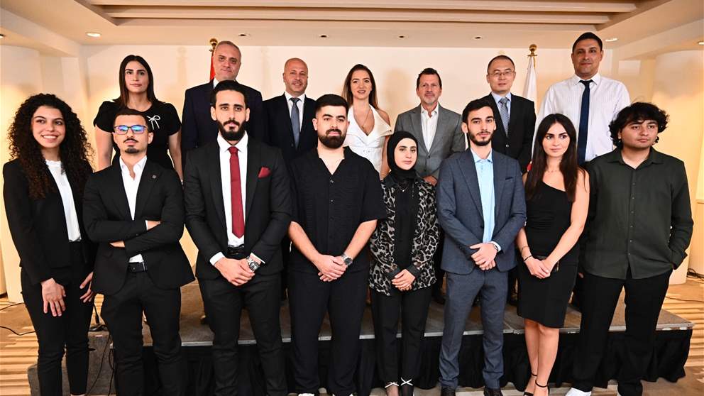 توزيع جوائز "هواوي لتكنولوجيا المعلومات والاتصالات لعام 2024-2025"