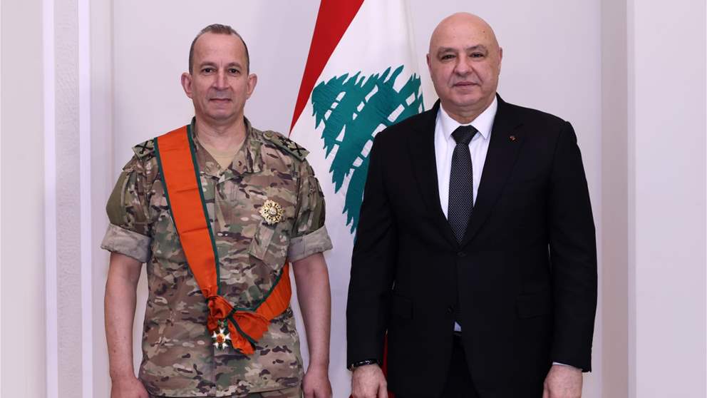 وسام الأرز الوطني لهيكل..تقديرًا لعطاءاته (صورة)