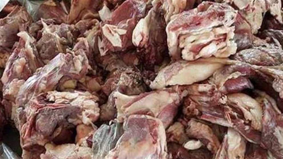 ضبط لحوم فاسدة في بيروت.. والجديد تنقل الصورة