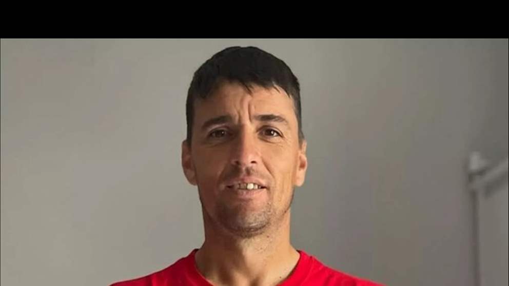 وفاة لاعب روماني بعد صراعٍ مع السرطان