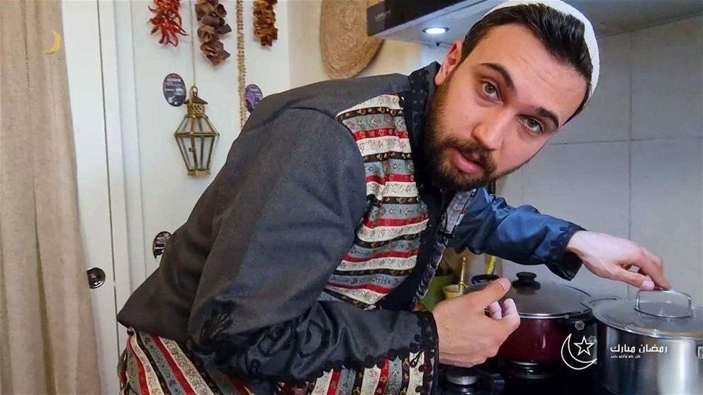  الشيف عمر يرد على الهجوم: “هل يرضيكم شتم الأطفال وقطع الأرزاق؟”