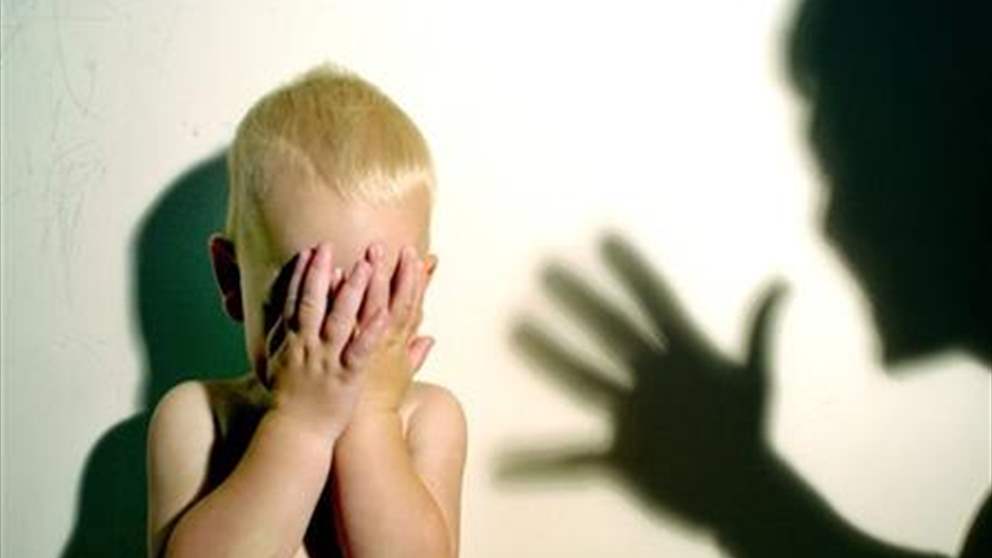 بالفيديو.. من قلب الحضانة في بيروت مشاهد تكشف تعنيف الأطفال 