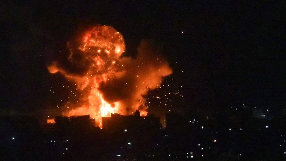 فجراً.. غارات عنيفة تضرب قضاء صيدا وبيان إسرائيلي (فيديو) 