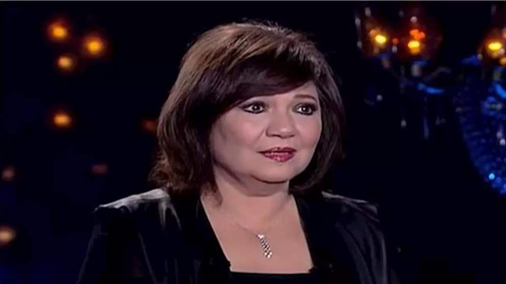 عايدة رياض تكشف عن تجربتها مع السرطان وتوضح موقفها من عمليات التجميل