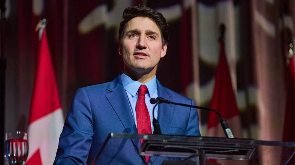 صور مسرّبة تجمع كاتي بيري وجاستن ترودو على يخت فاخر تتصدر مواقع التواصل