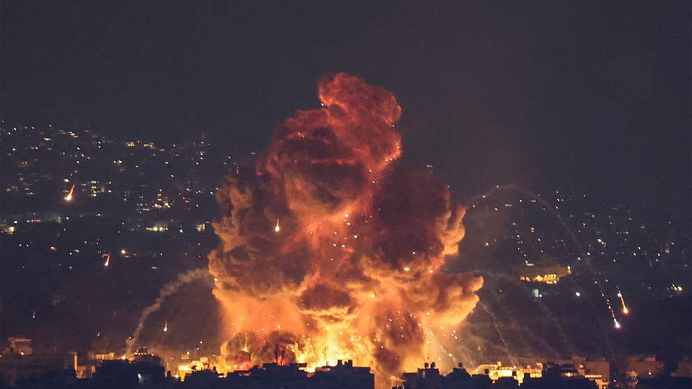 الأعنف منذ وقف الحرب.. غارات على جنوب لبنان وبيان إسرائيليّ 