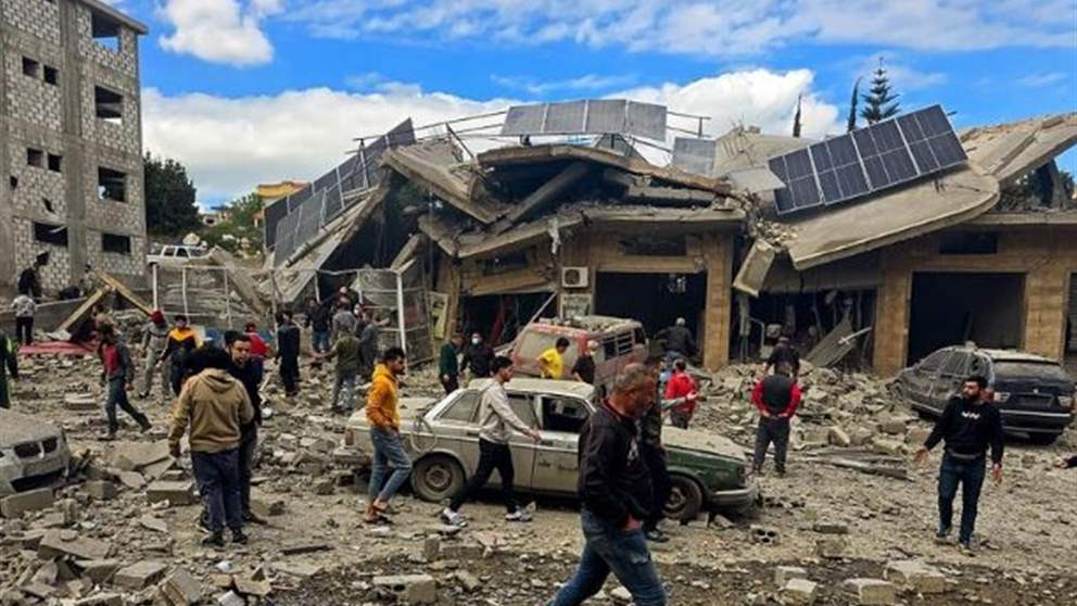 جسم معدني وكتابات عبرية.. جنوب لبنان! (صورة)