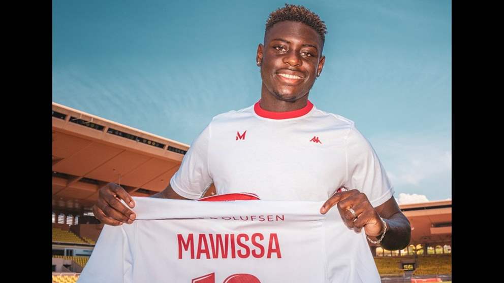 فيديو - عقوبة "الآيفون" تهزّ غرفة موناكو