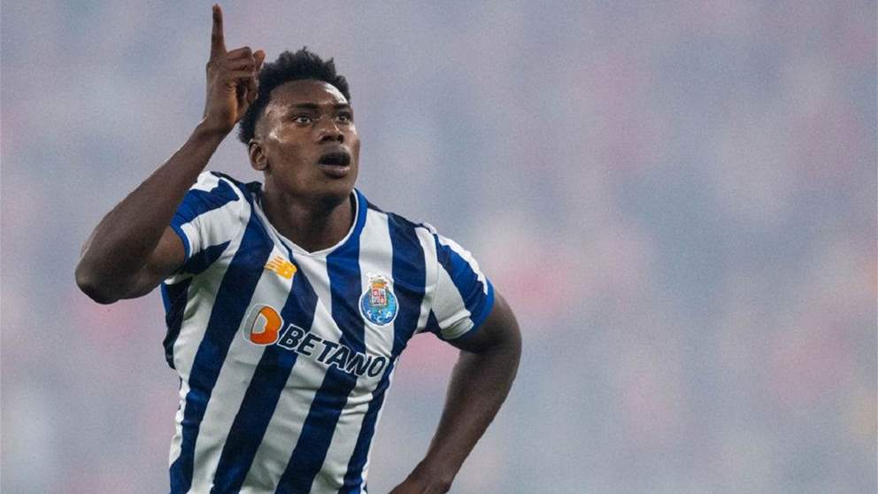 شاهدوا - هاتريك سامو يشعل موسم بورتو