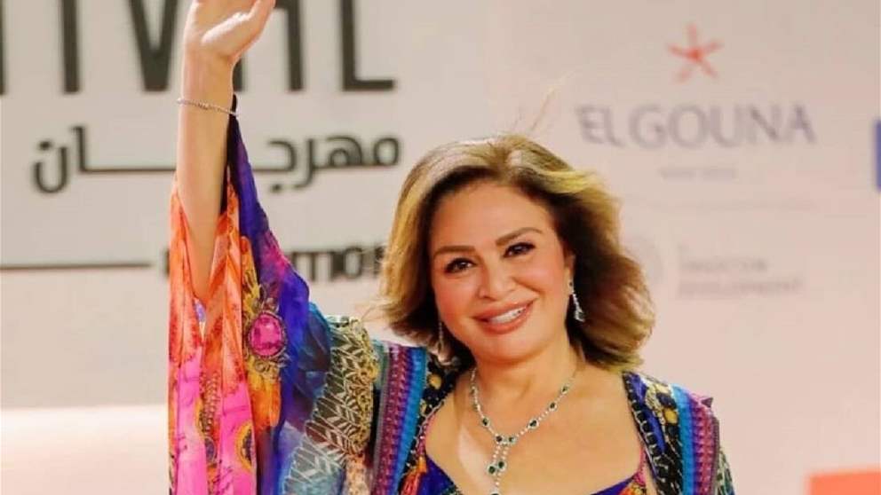 إلهام شاهين ترد على جدل فستانها الطائر في مهرجان الجونة