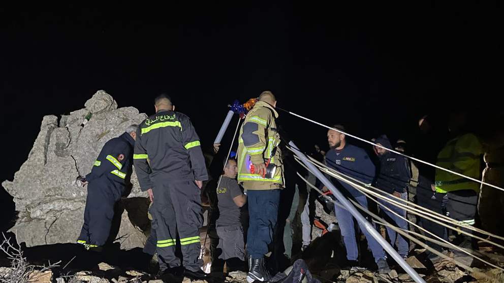 نفق قاتل في البقاع.. انتشال جثتين (صور)  