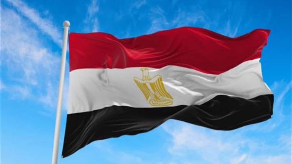 مدير الاستخبارات المصري في بيروت.. وفي جعبته رسالة للرؤساء الثلاثة!