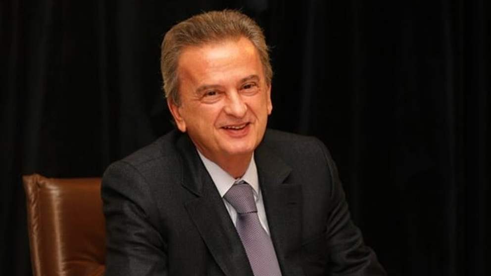 "رياض سلامة" في مطار بيروت؟ (شاهد التقرير)