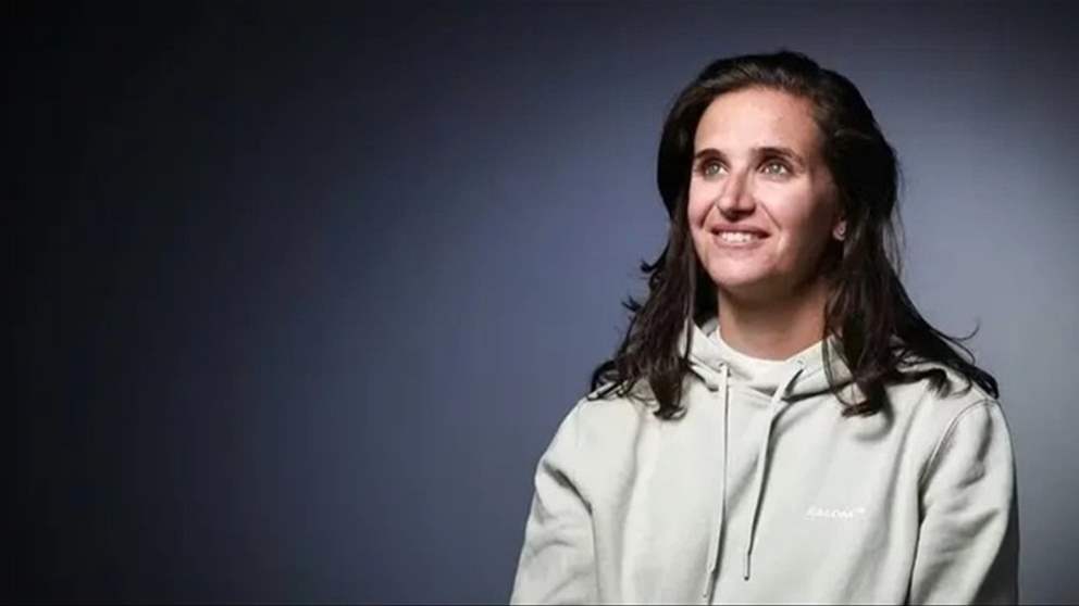 إيقاف بطلة فرنسية بعد إدانتها بالاحتيال