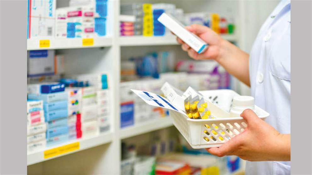 ختم صيديلية بالشمع الأحمر في البترون 