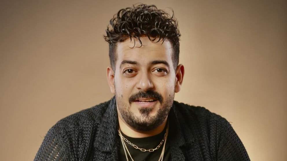 شقيق إسماعيل الليثي يُنقل إلى المستشفى بعد صدمة وفاته